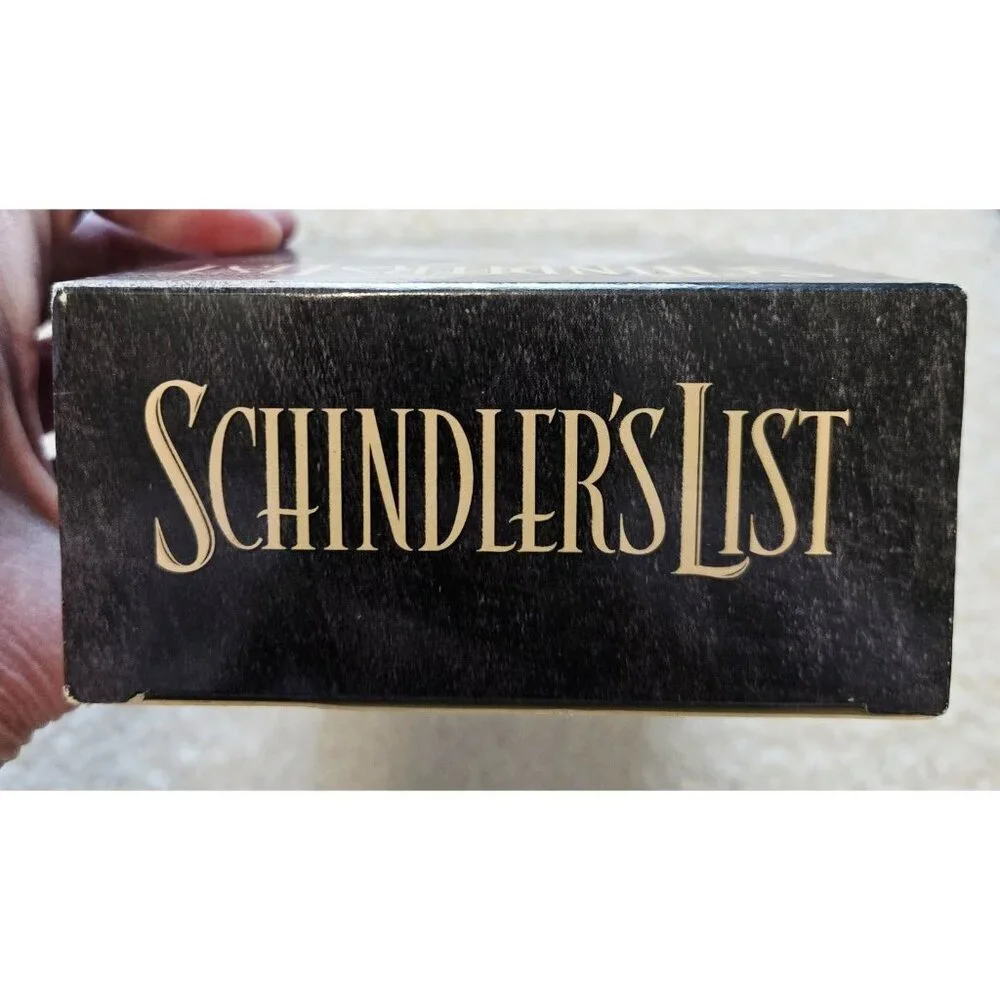 Schindlers List (VHS, 1997, 2-Tape Set)